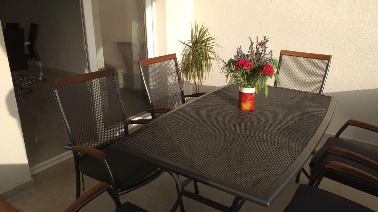 Apartment Zaklopatica Lastovo Exterior photo